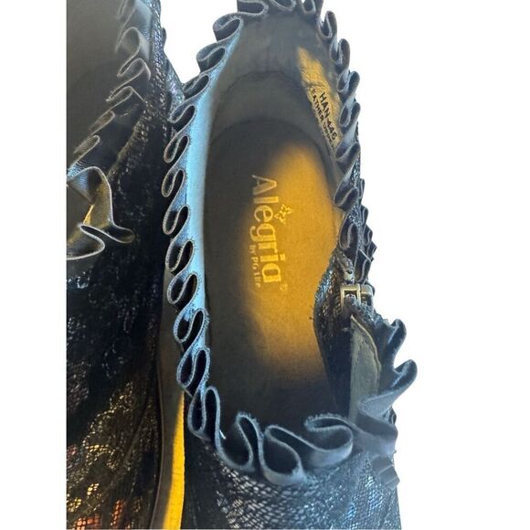 Algeria Hannah ankle booties size 41 (US 10.5 / 11 ) floral ruffle - EUC - Picture 6 of 12